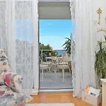 Hani 2 - Two Bedroom With Balcony And Sea View 아파트 *