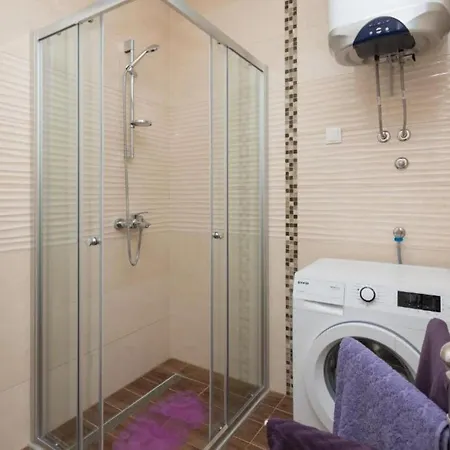 Hani 2 - Two Bedroom With Balcony And Sea View アパート